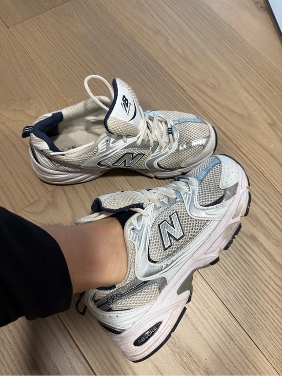 New Balance Shoes - New Balance 530 White & Navy Lightweight Running Shoes